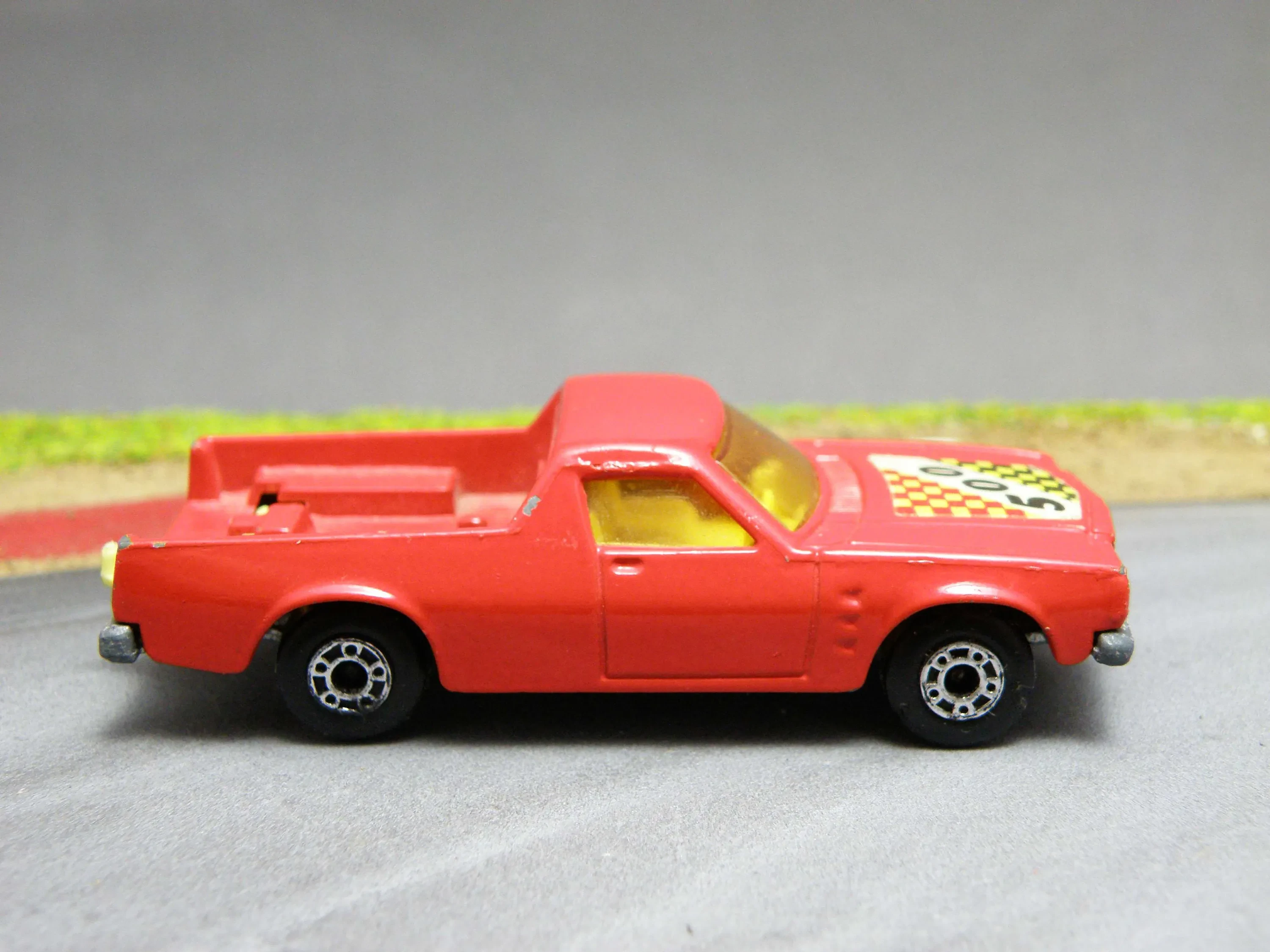 img/2991_snag-awesome-diecast-cars-with-free-shipping.webp