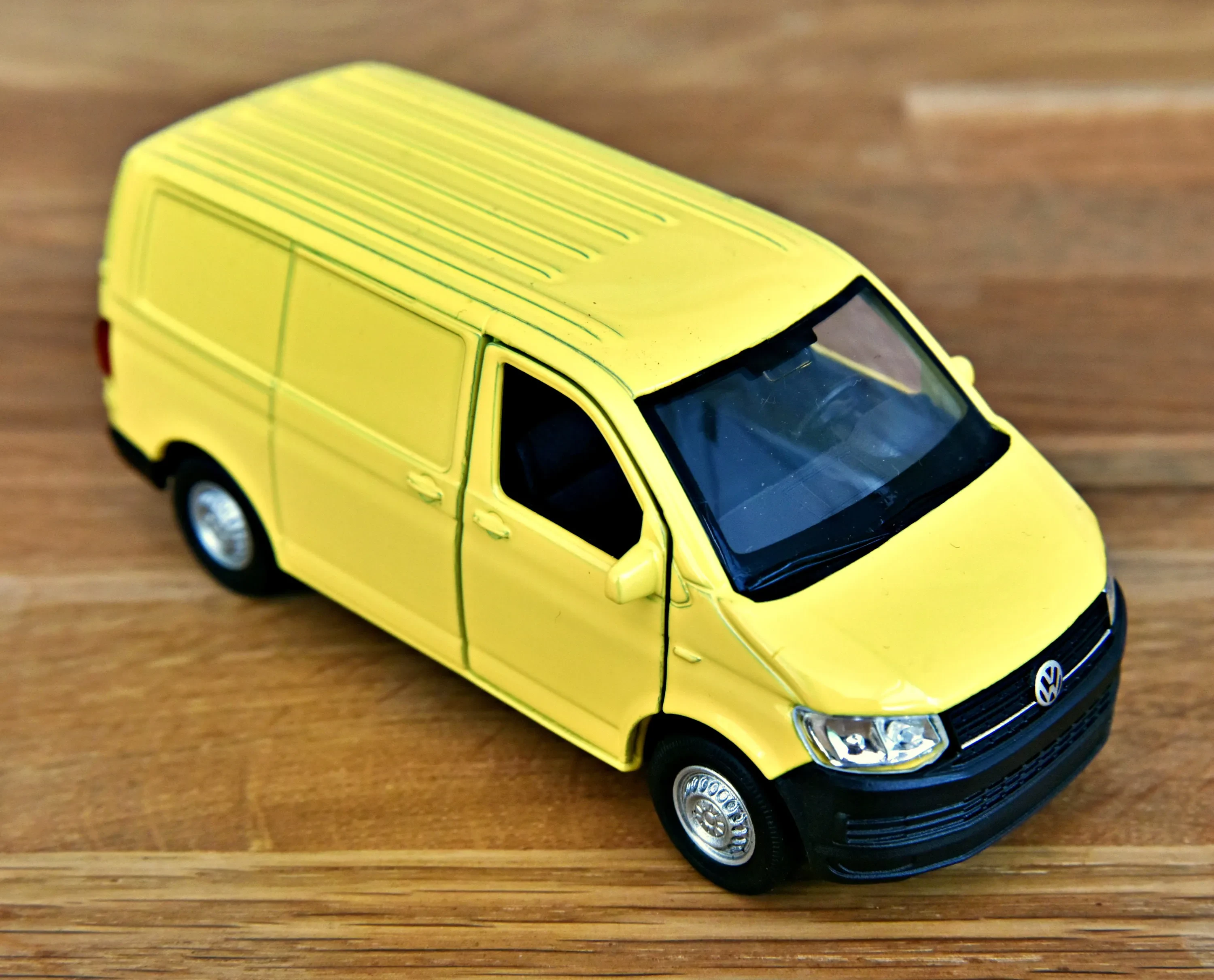 VW T6 Diecast collection display