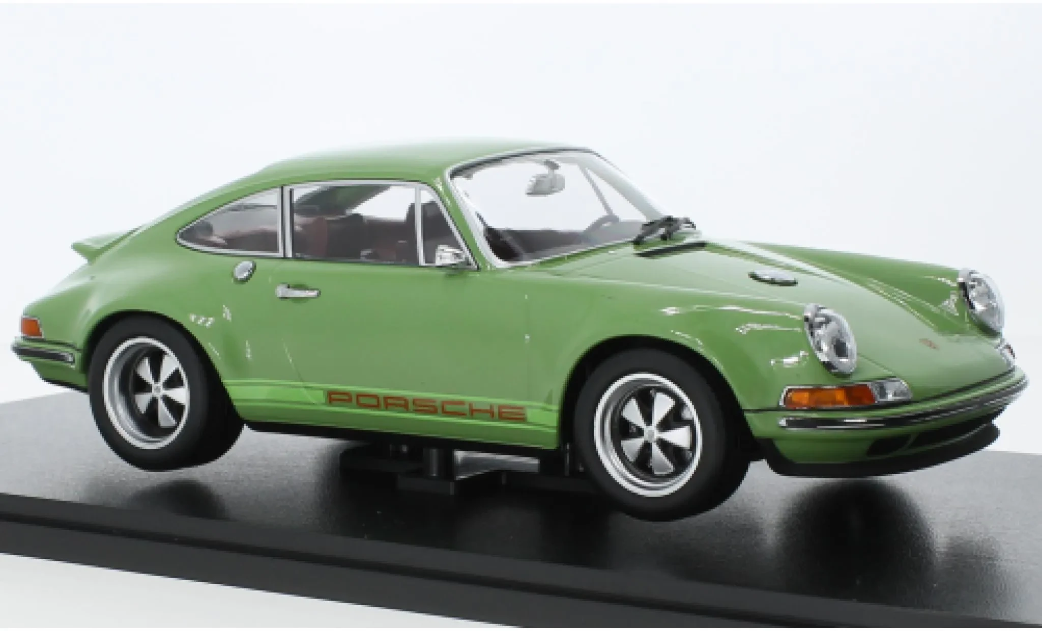 Singer Porsche 911 diecast model