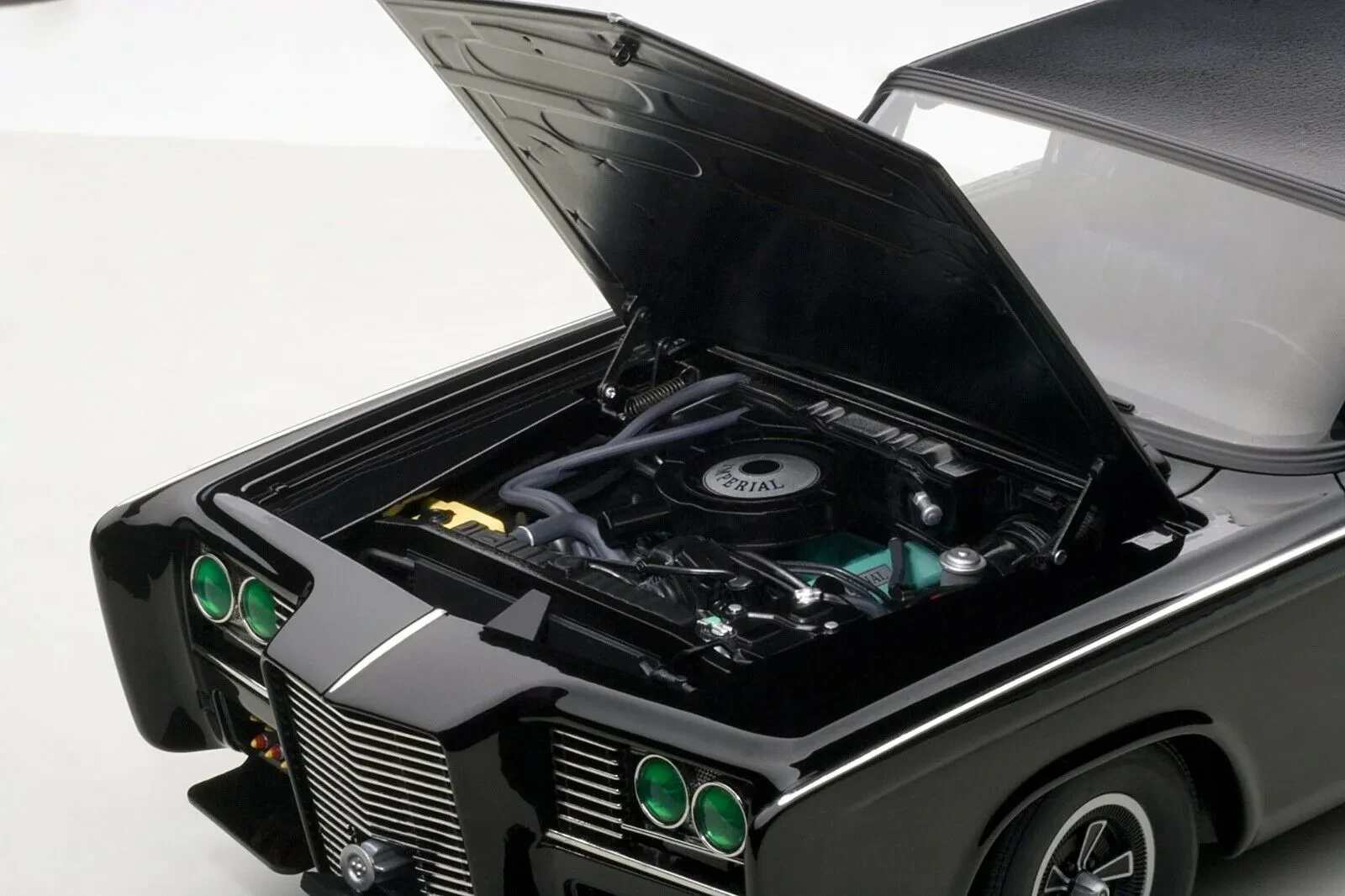 AutoArt 71546 diecast box