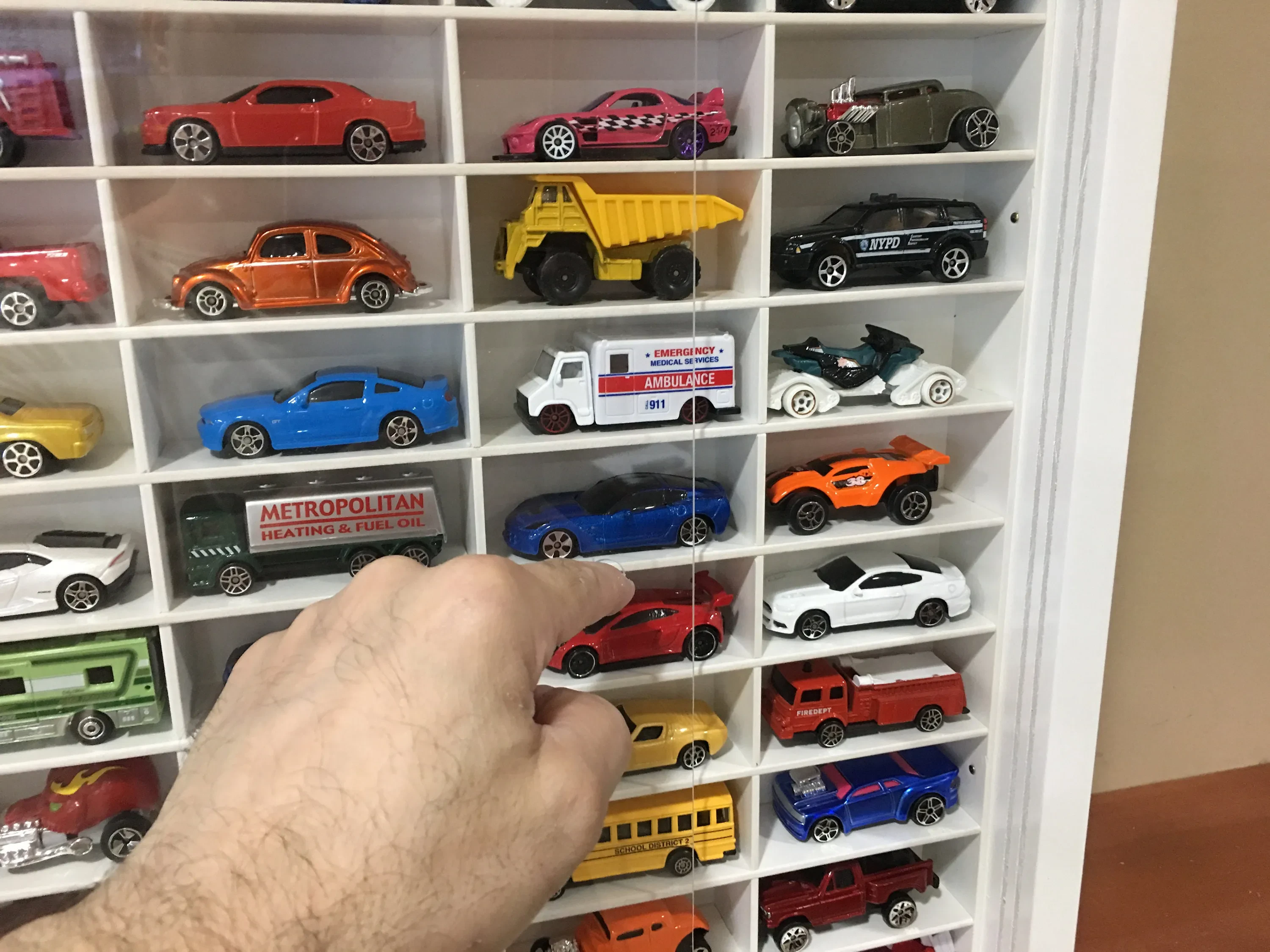 img/3044_protecting-your-precious-rides-a-guide-to-diecast-car-cases.webp