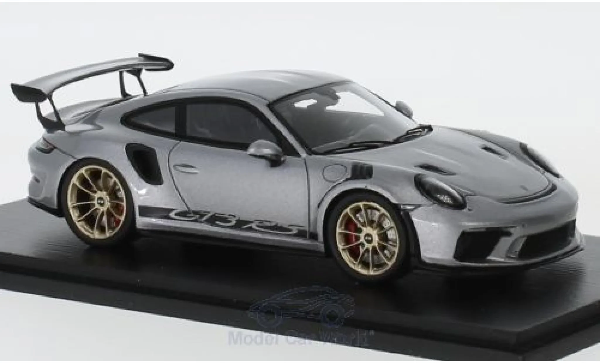 Spark Porsche GT3 diecast