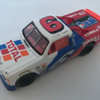 img/3089_1995-nascar-diecast-cars-a-collectors-dream.webp