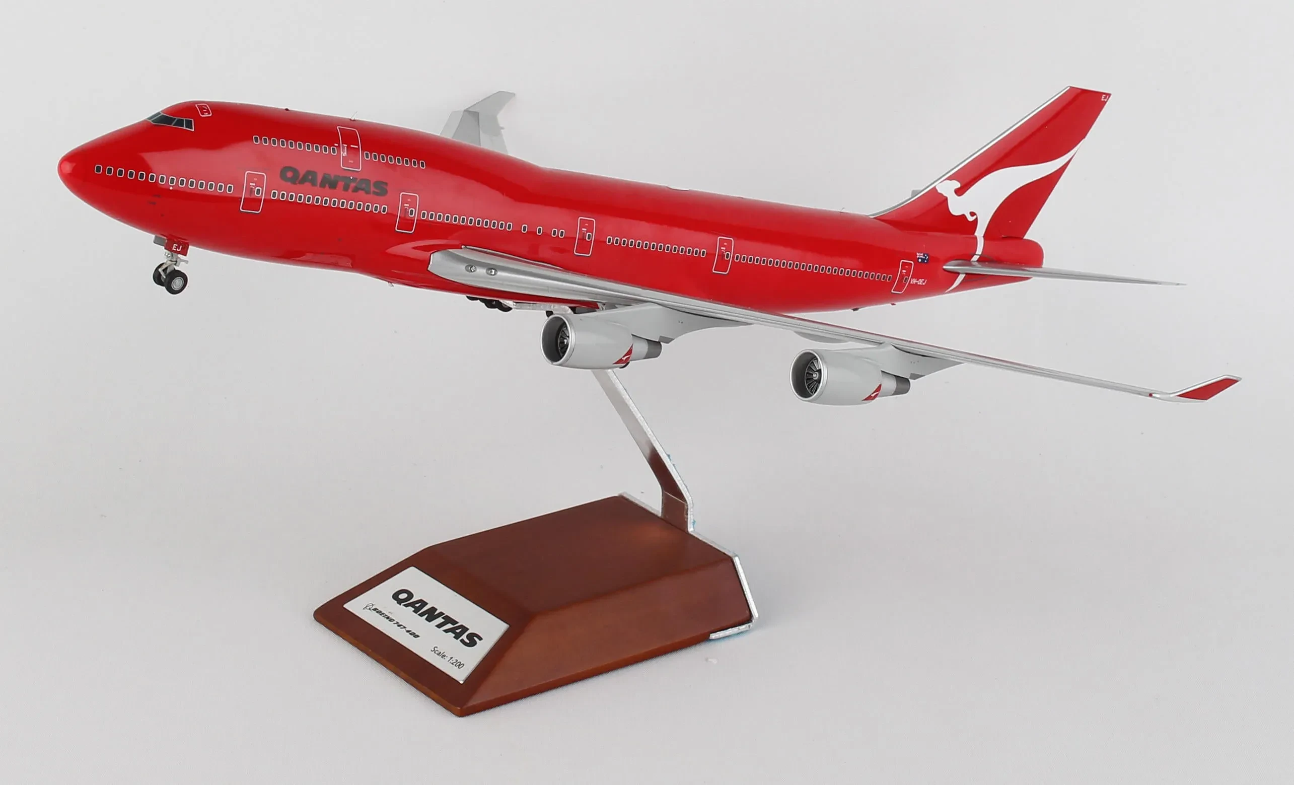 Qantas 747 1:200 diecast model