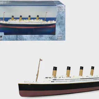img/3174_diecast-cruise-ships-a-collectors-dream.webp