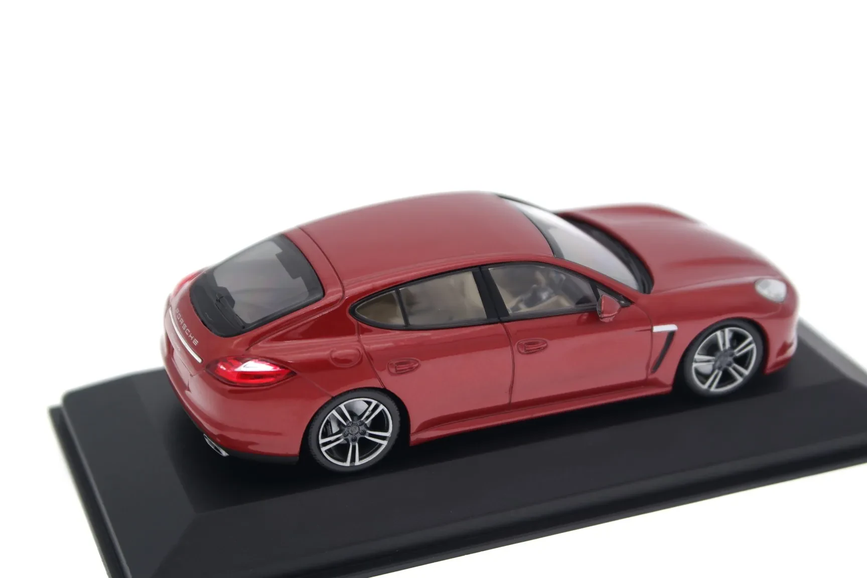 Limited edition Porsche Panamera diecast