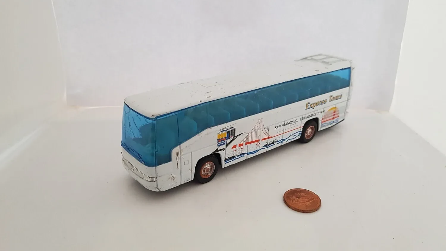 Indonesian bus diecast model 2