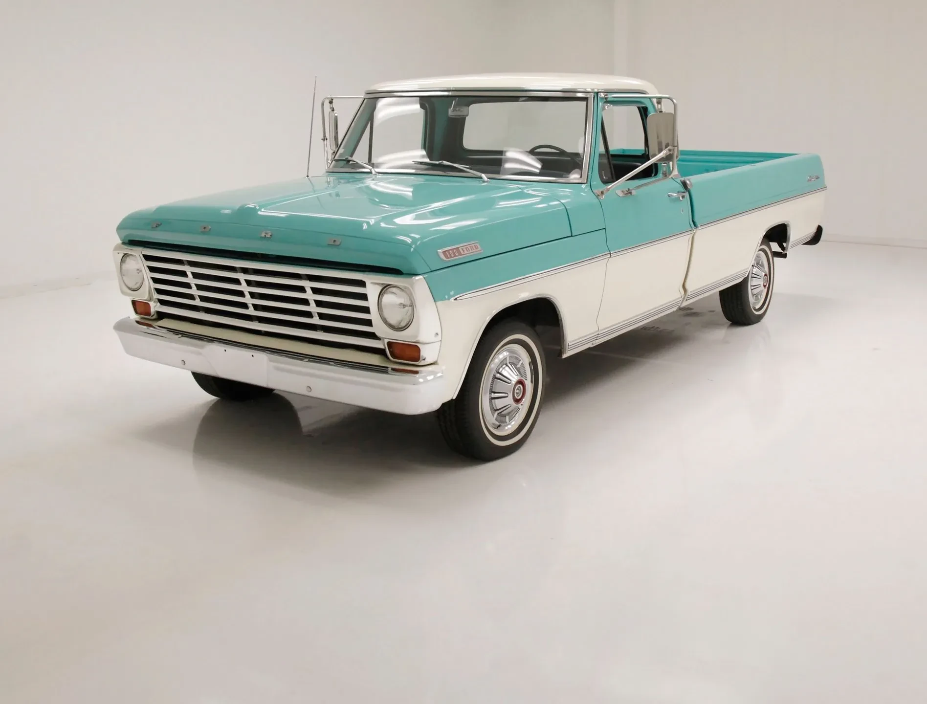 1967 Ford F-100 Diecast Model