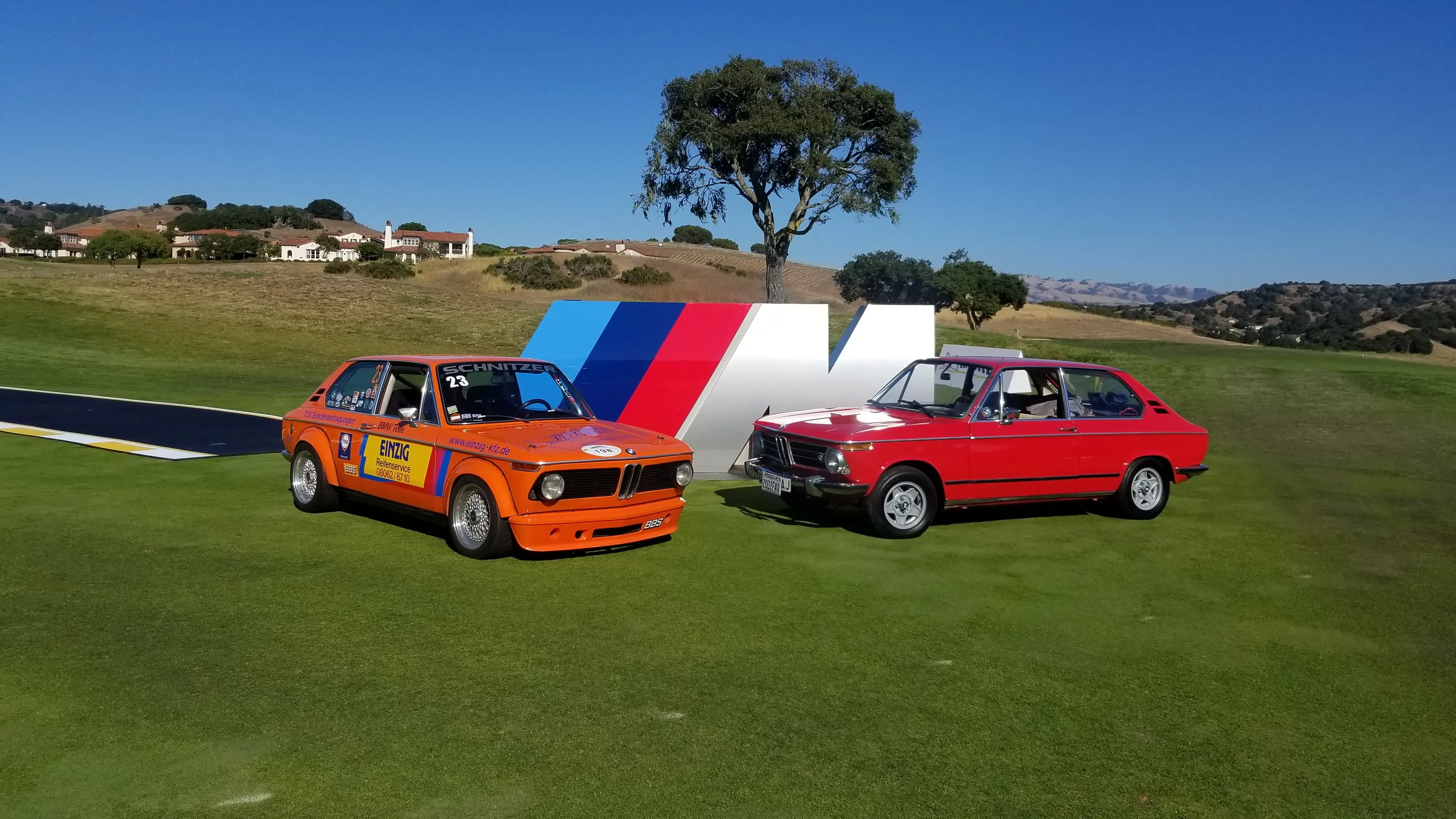 Classic BMW 2002 Touring diecast