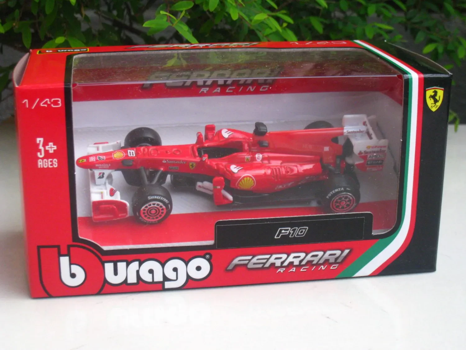 img/3245_bburago-diecast-cars-a-collectors-delight.webp