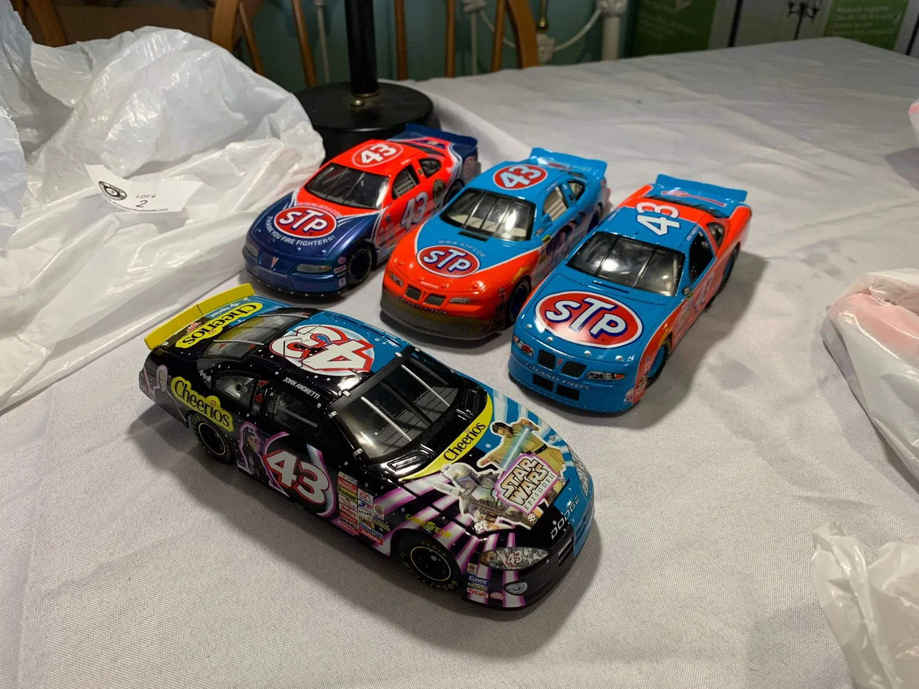 1:24 scale diecast cars