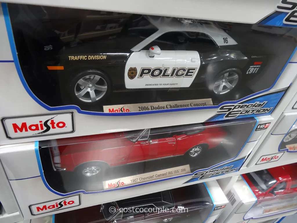 img/3261_costcos-2024-diecast-car-haul-a-treasure-hunters-guide.webp
