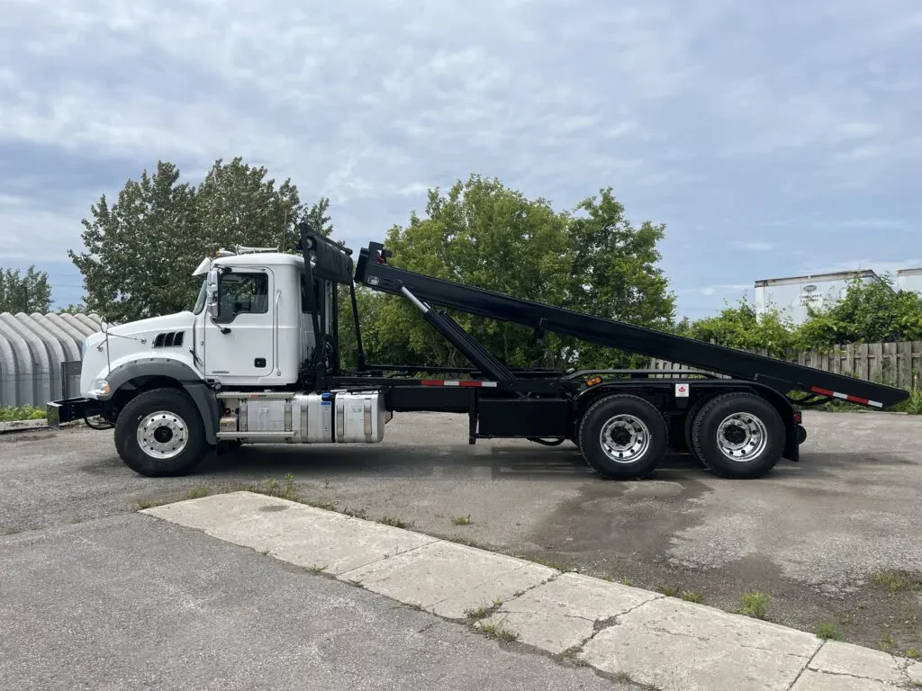 Collection of Mack roll off diecast 2024