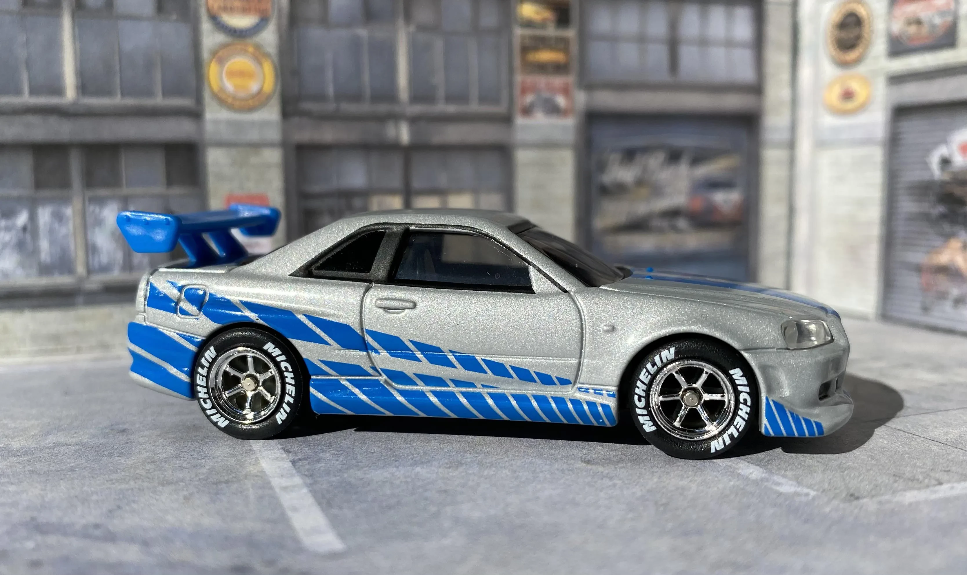 Tomica Skyline GT-R