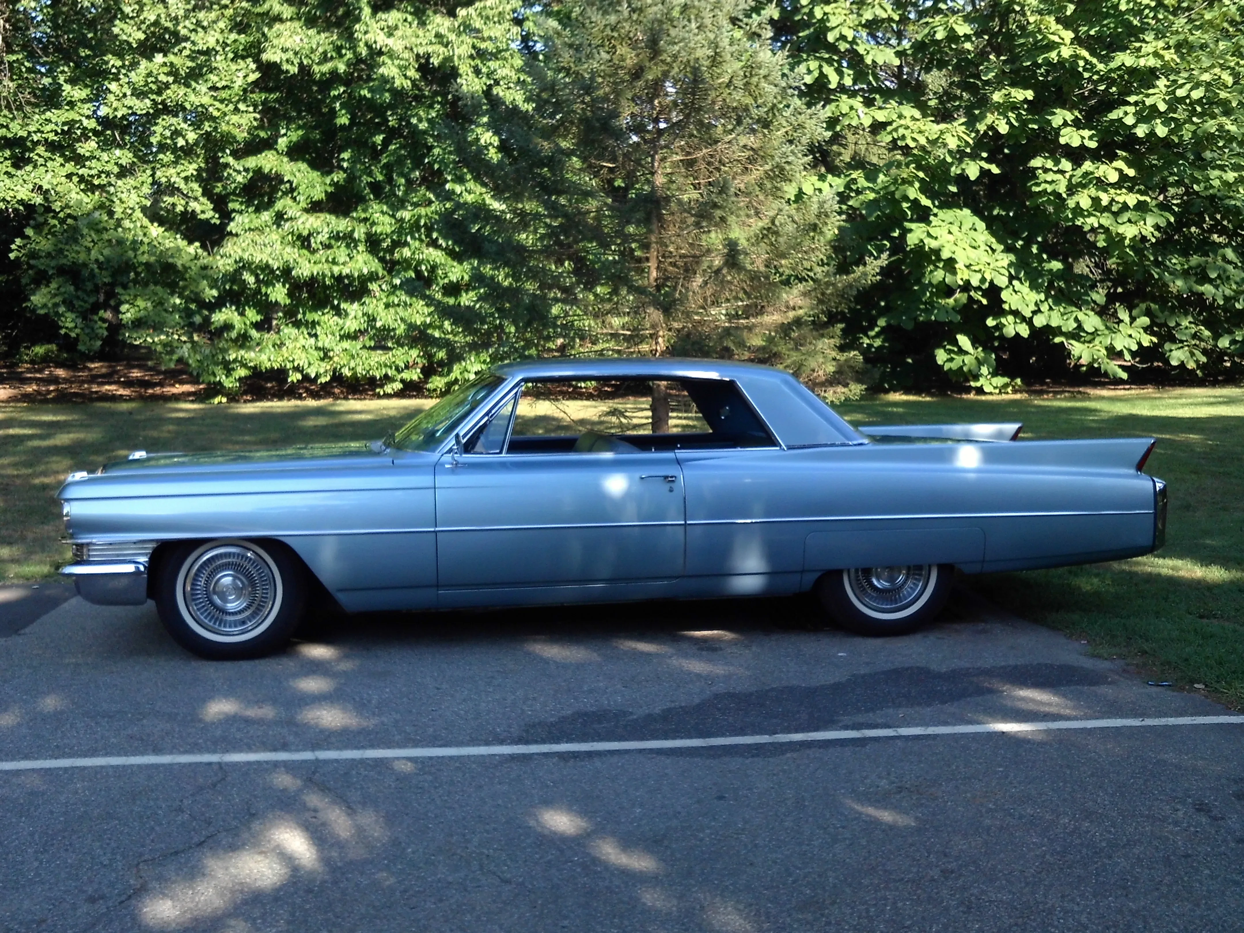 1963 Cadillac Series 62 diecast model