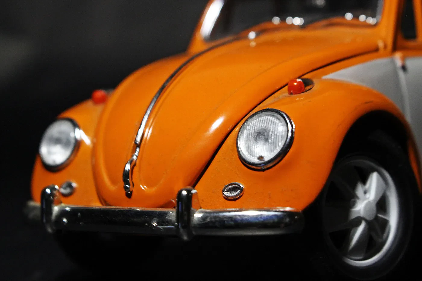 img/3341_aliexpress-diecast-cars-your-ultimate-guide-to-tiny-treasures.webp