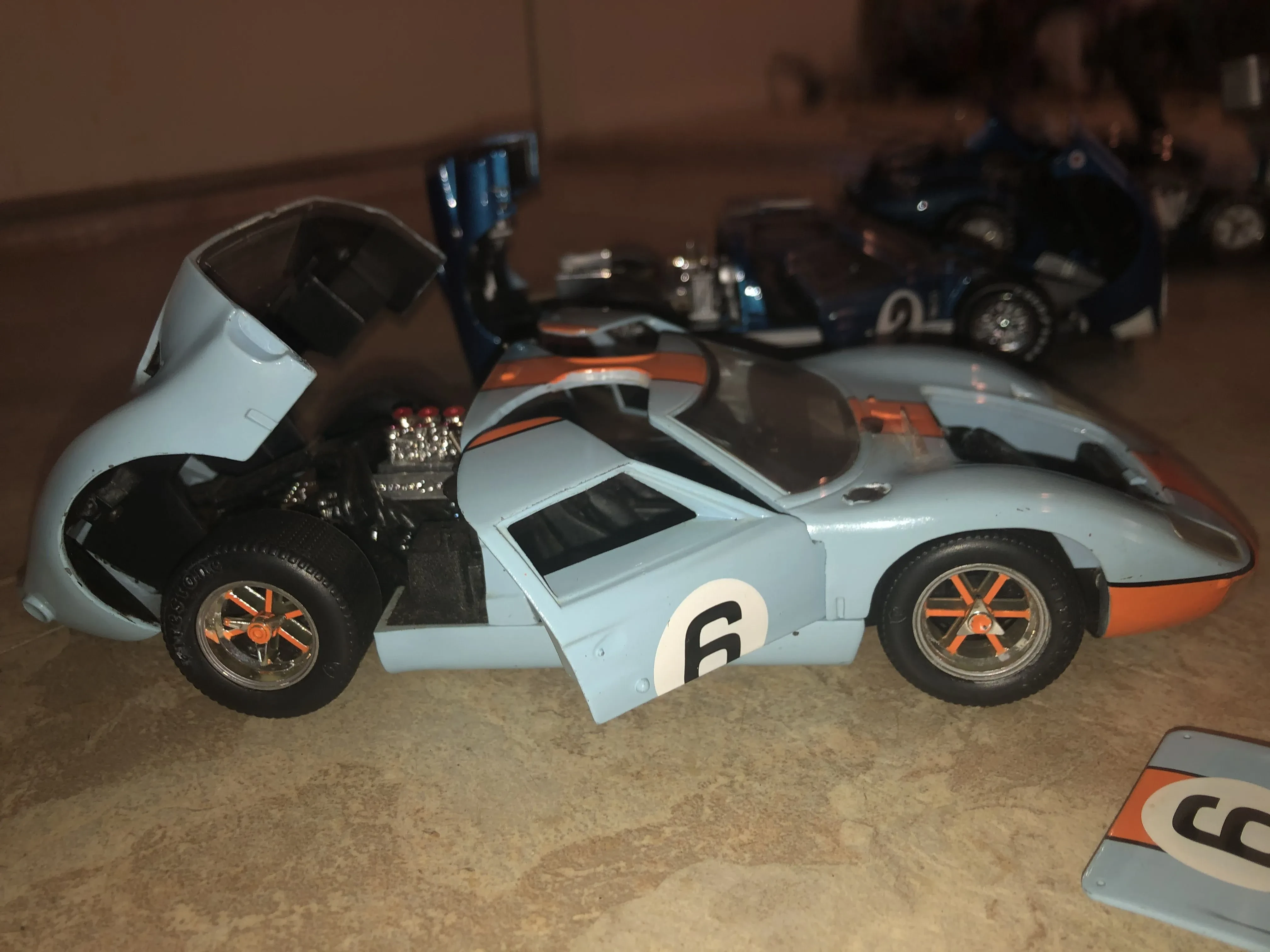 Example of a well-reviewed AliExpress diecast car