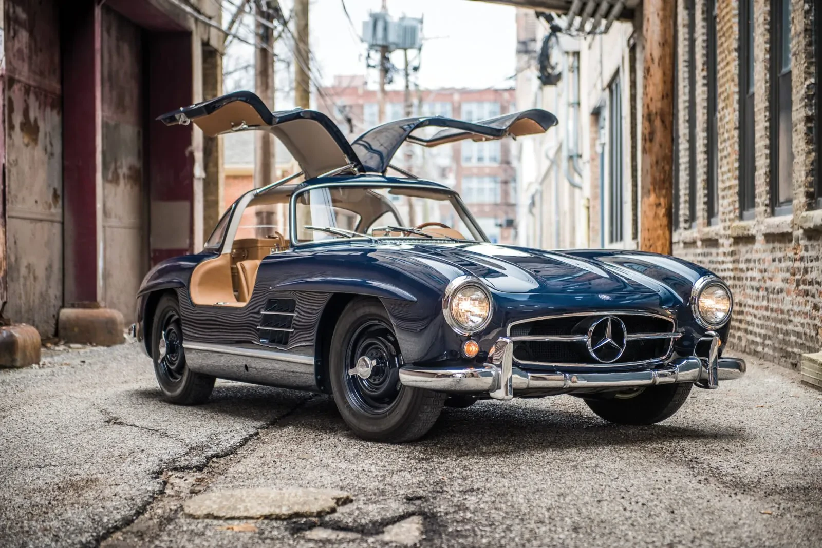 Mercedes 300SL Gullwing diecast model