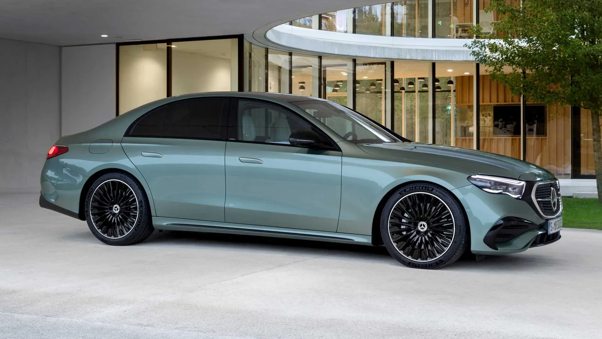 Mercedes S-Class diecast model 2024