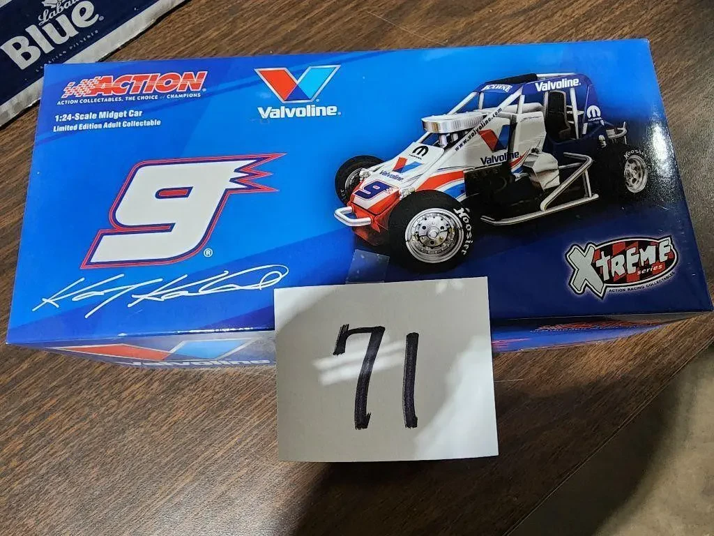img/3355_kasey-kahne-diecast-cars-a-collectors-dream.webp