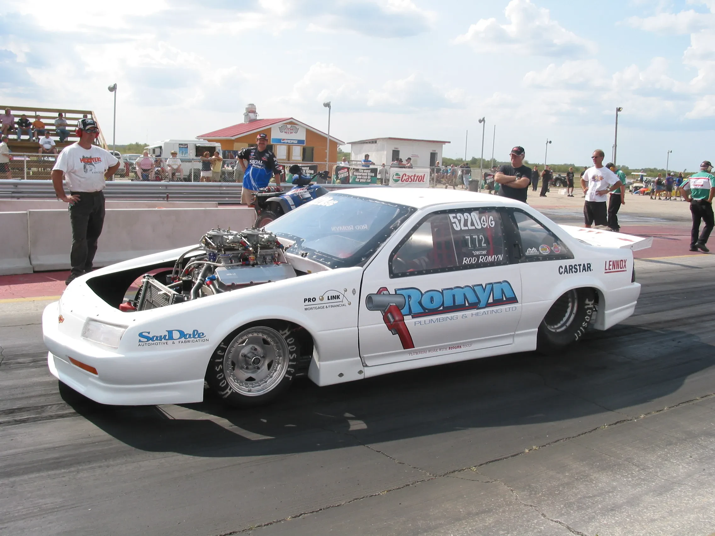 img/3371_drag-car-diecast-models-a-collectors-dream.webp