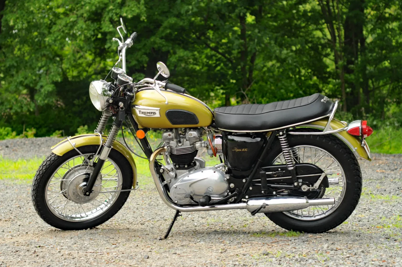 img/3375_triumph-motorcycle-diecast-models-a-collectors-guide.webp