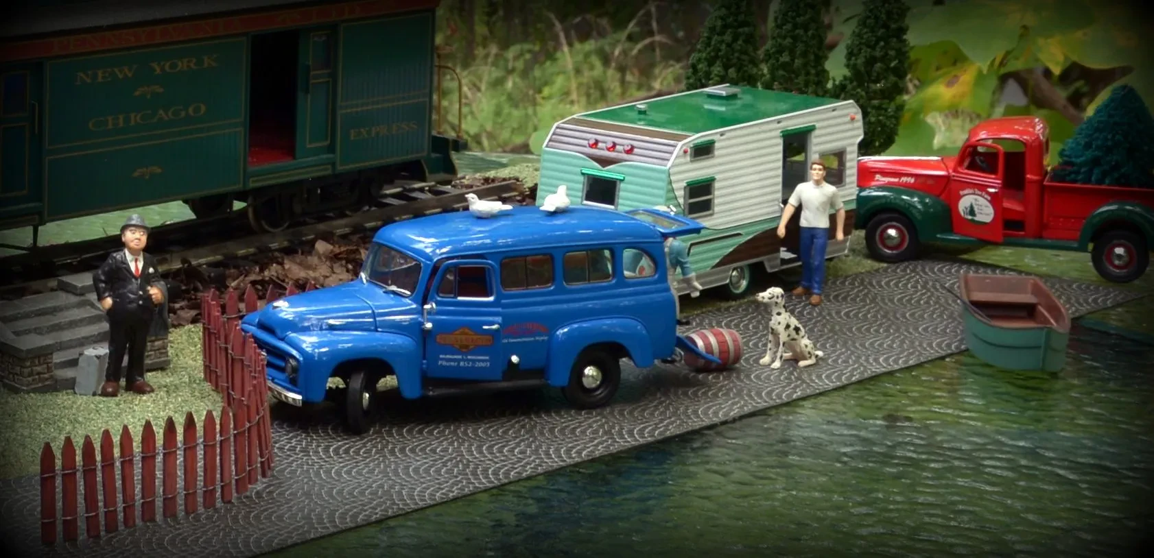 img/3377_carson-diecast-your-guide-to-tiny-metal-awesome.webp