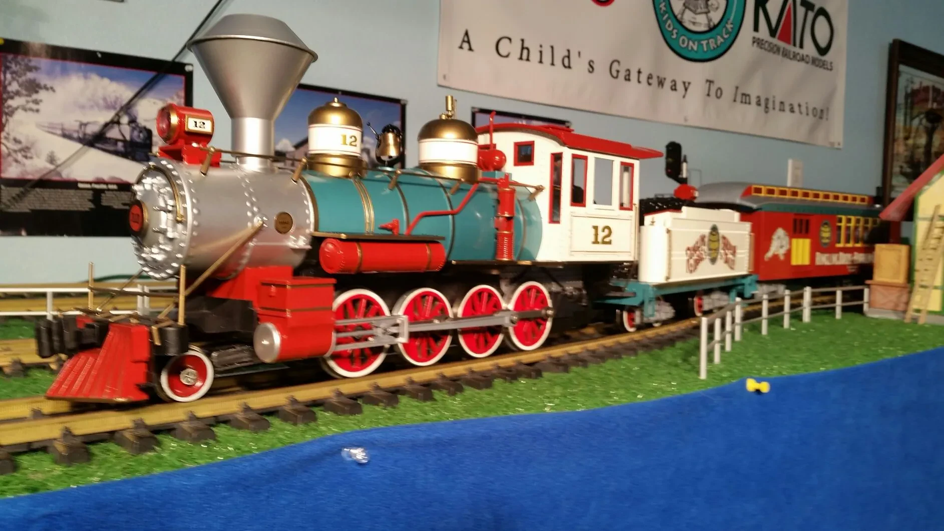 img/3388_trains-and-diecast-models-a-collectors-passion.webp
