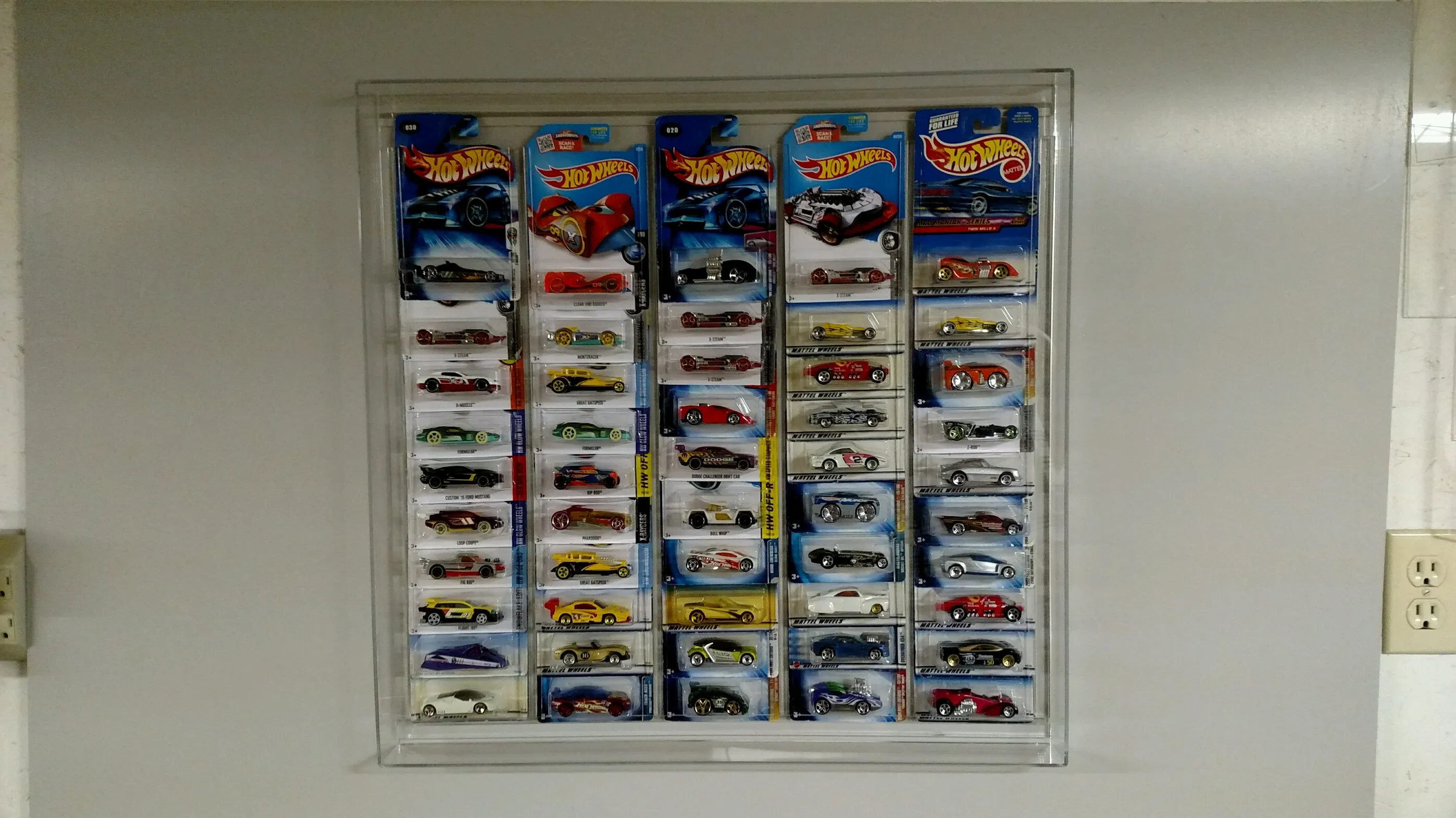 Rare Hot Wheels display case