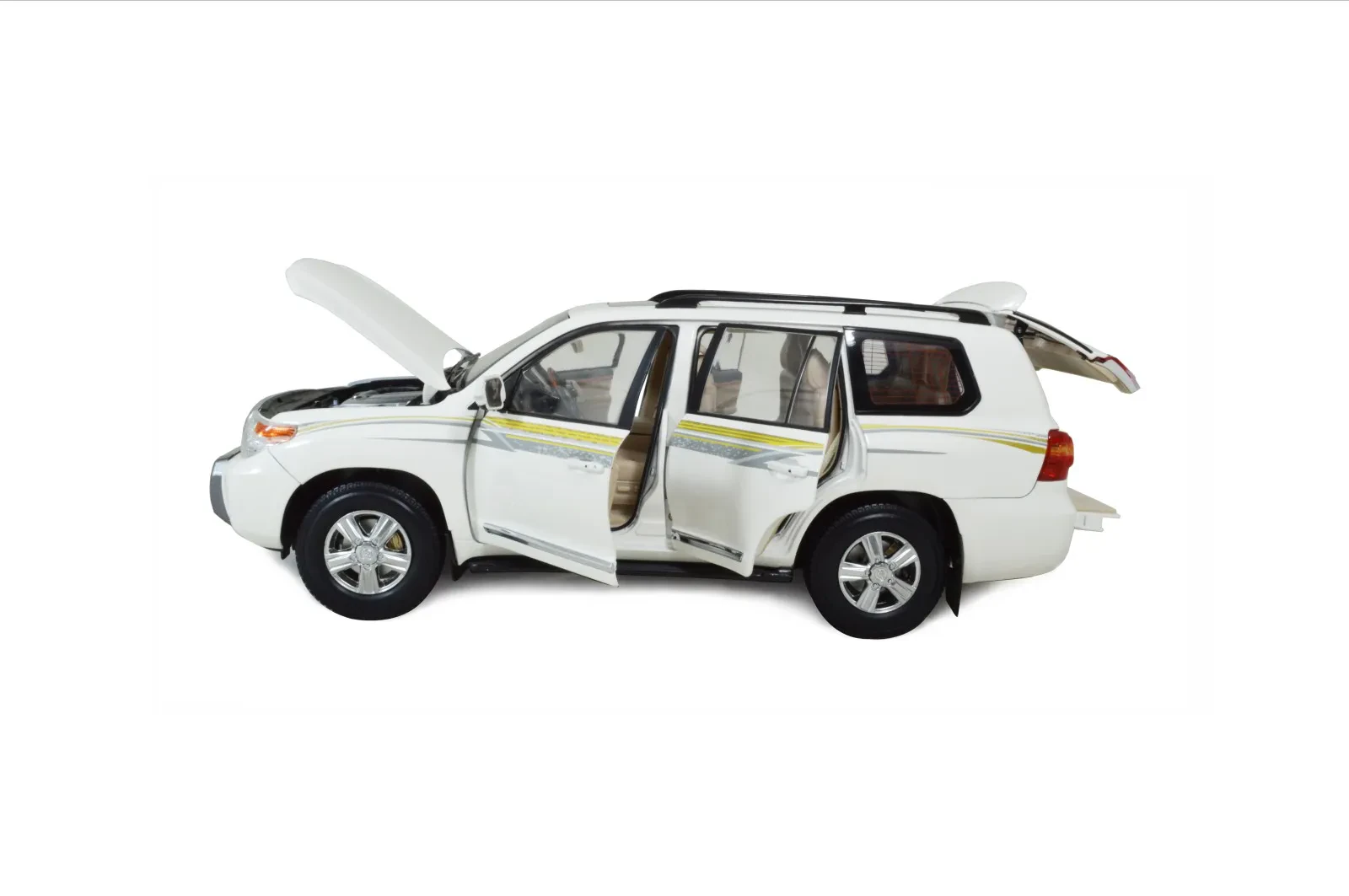 img/3439_collecting-diecast-toyota-land-cruisers-a-journey-through-miniature-off-road-legends.webp