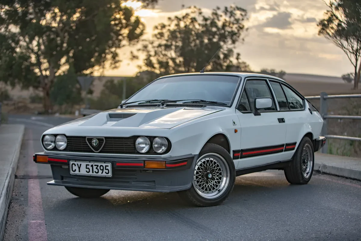 Alfa Romeo GTV Collection