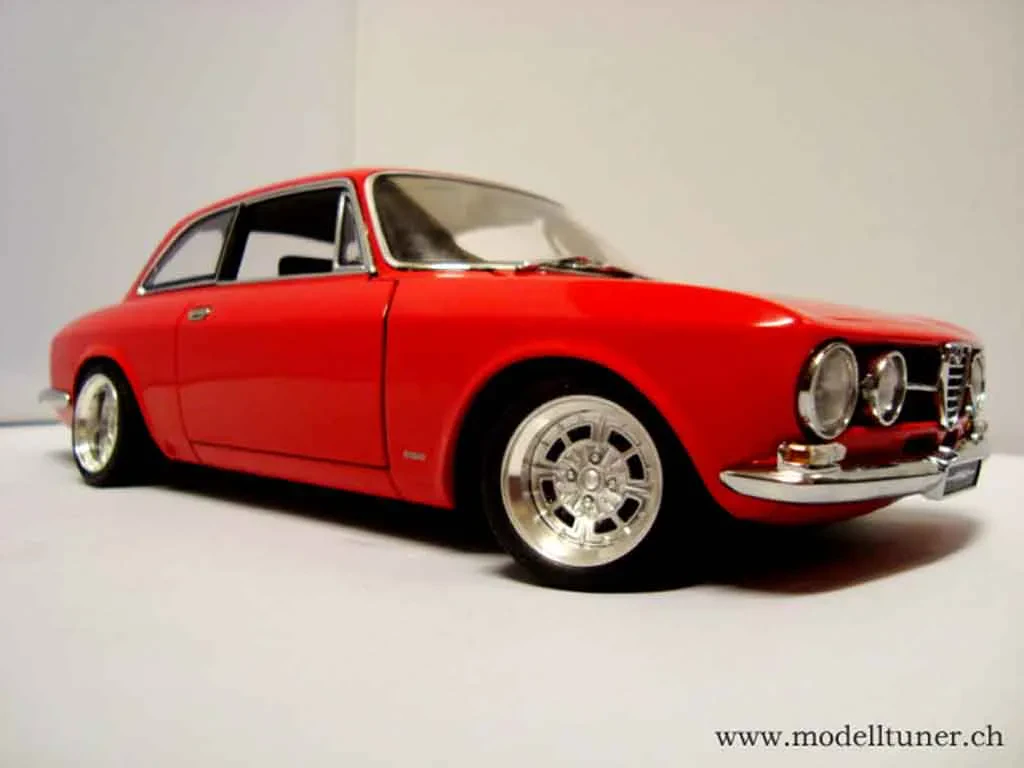 img/3446_so-youre-thinking-about-alfa-romeo-gtv-diecast-models-lets-dive-in.webp