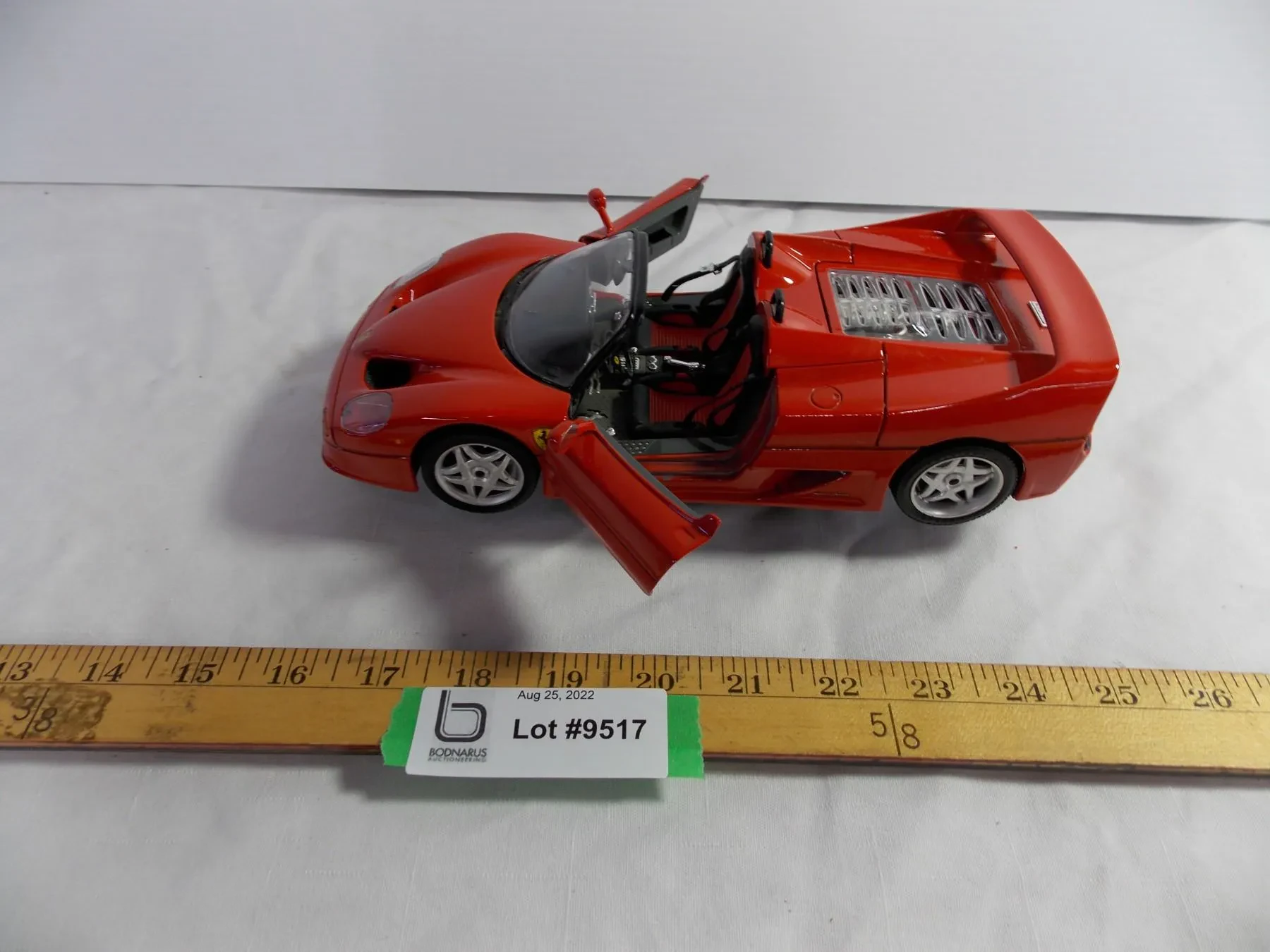 img/3476_classic-ferrari-diecast-models-a-collectors-dream.webp