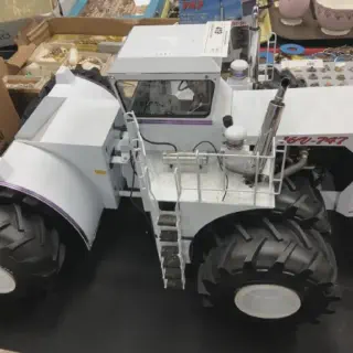 img/3495_big-bud-diecast-a-deep-dive-into-miniature-titans.webp