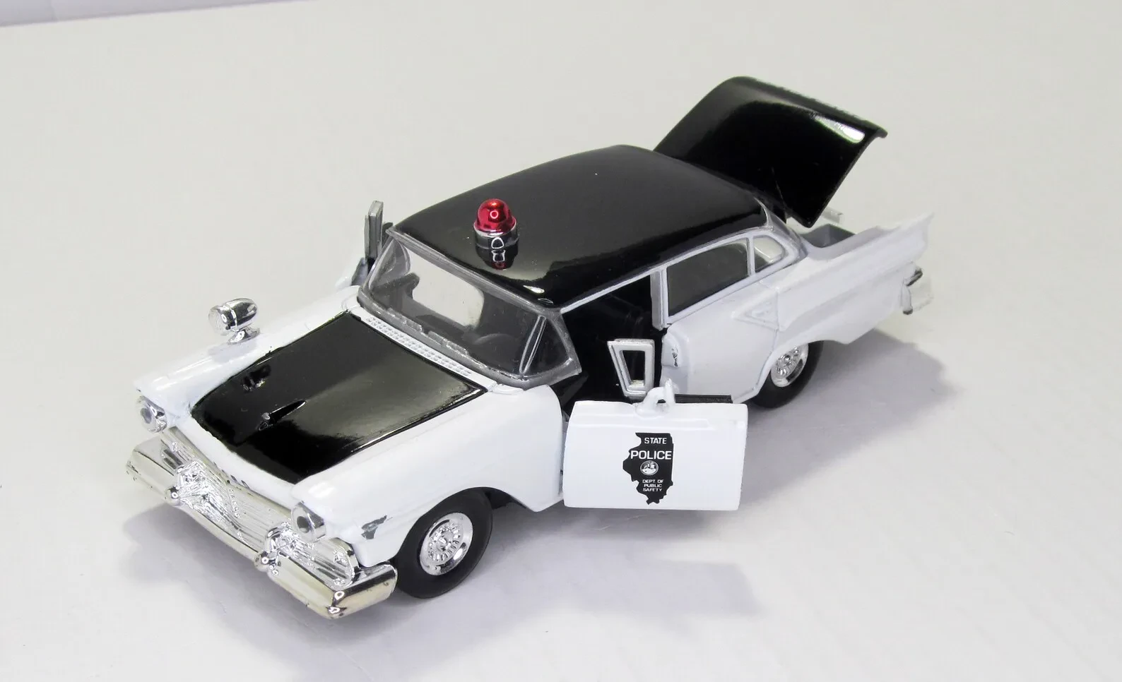1957 Ford Fairlane Police Interceptor Diecast