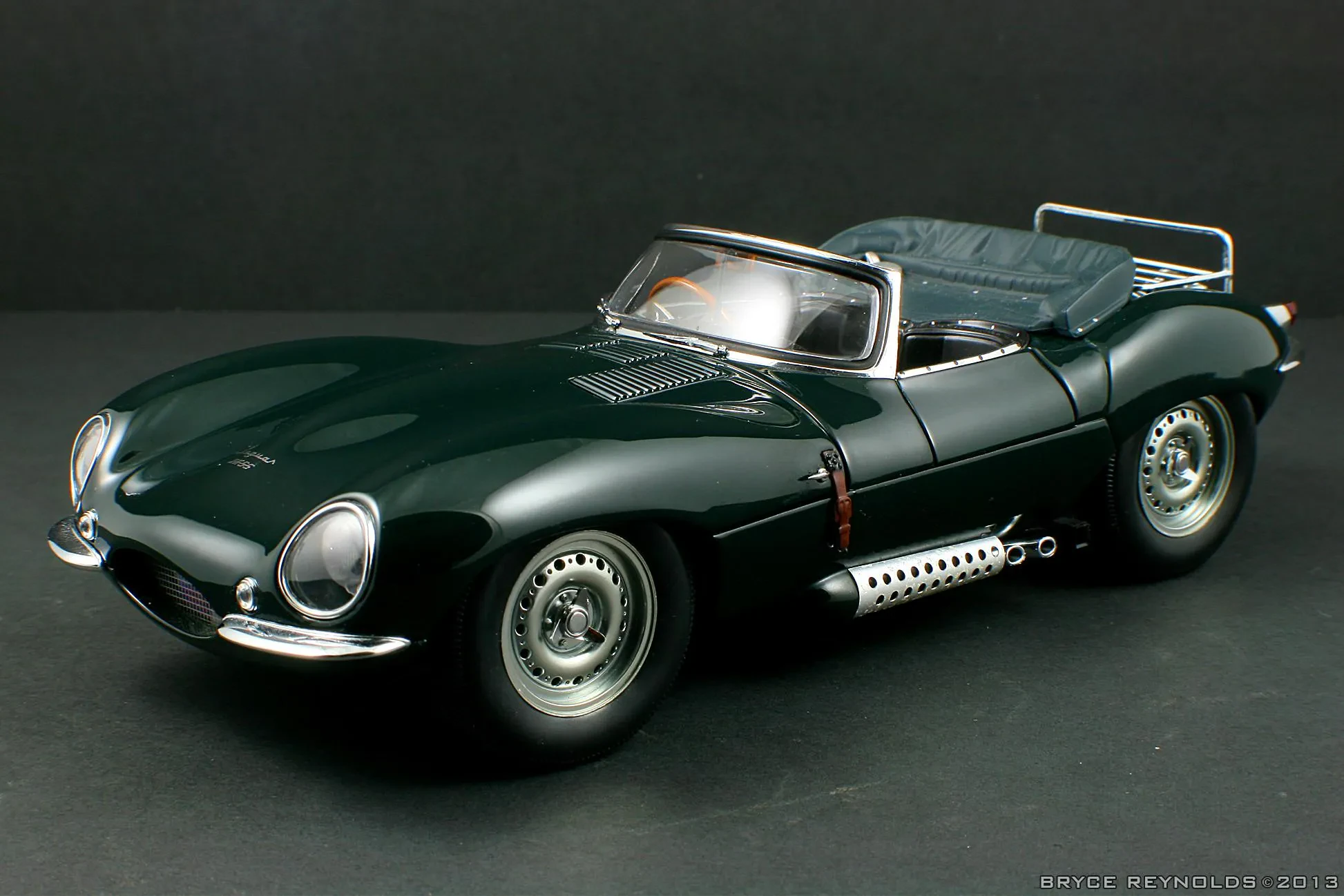 Autoart Jaguar XKE diecast 2024