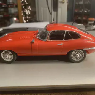 img/3553_jaguar-xke-diecast-models-a-collectors-dream.webp