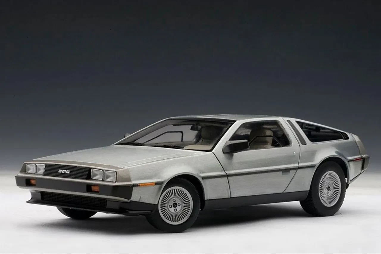 AUTOart DeLorean