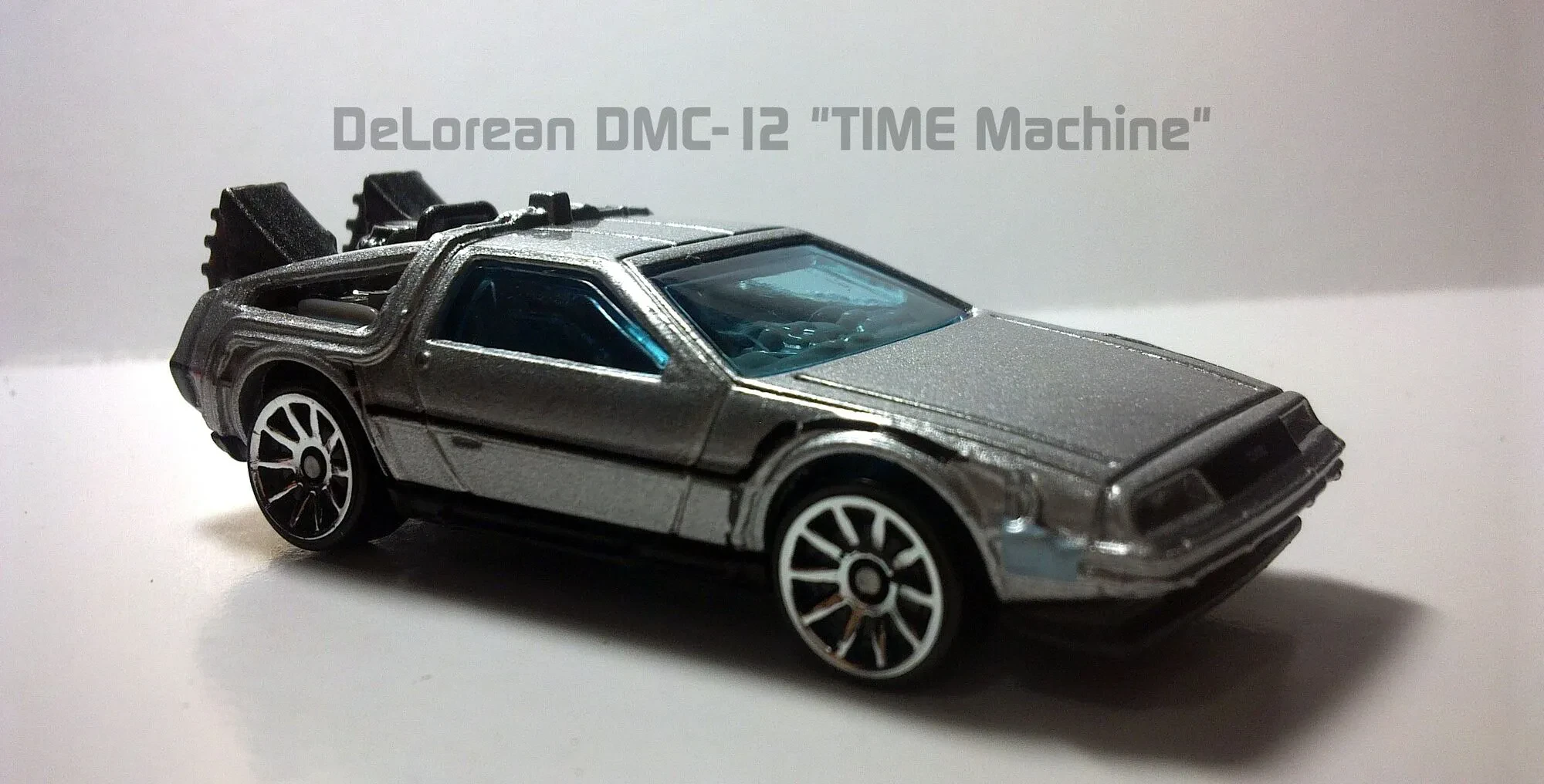 Hot Wheels DeLorean