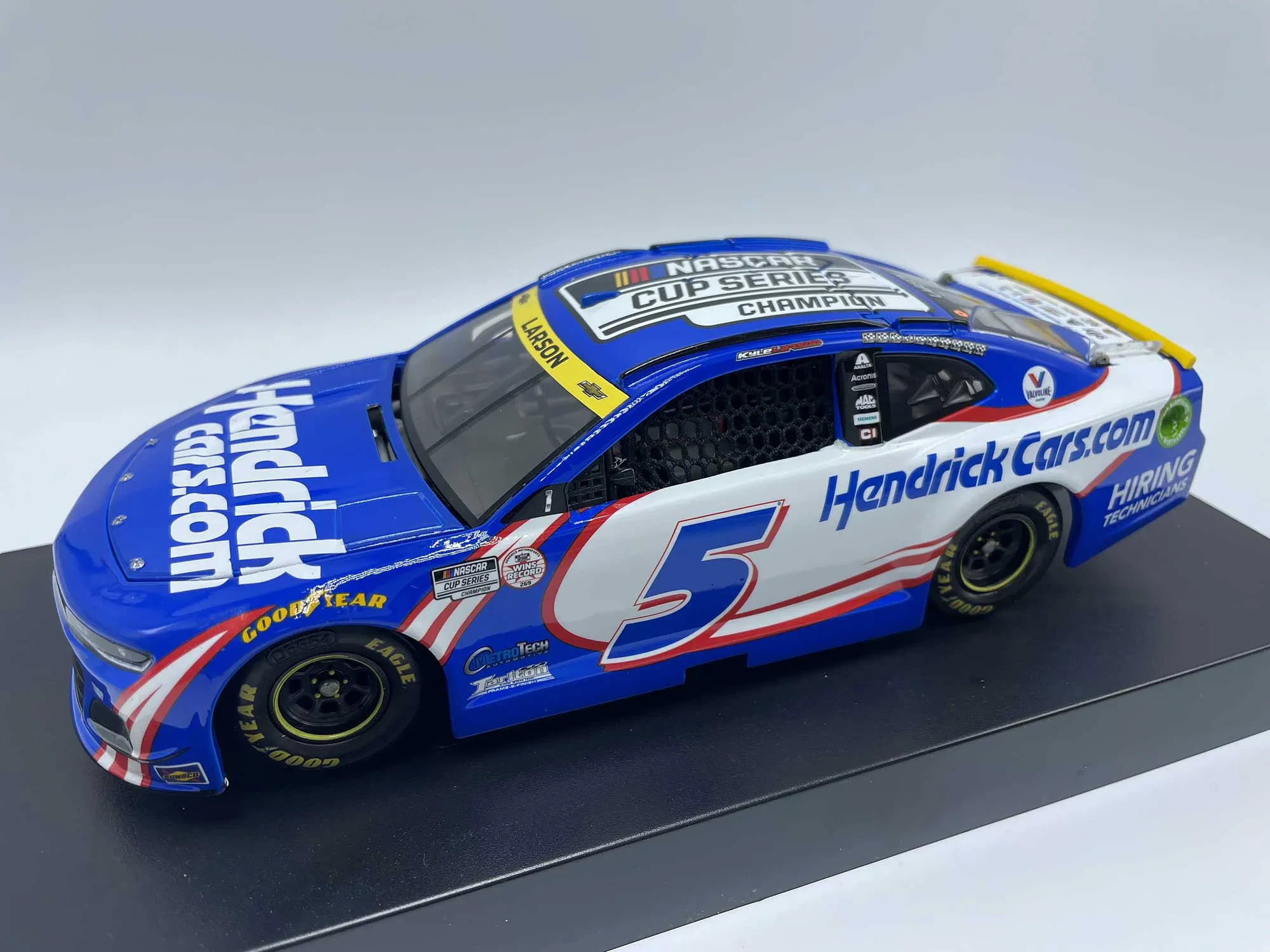 Lionel Racing Kyle Larson 1/64 diecast