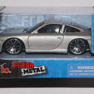 img/3291_maisto-diecast-cars-on-ebay-your-guide-to-finding-awesome-rides.webp