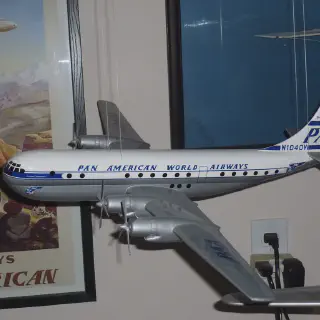 img/3100_diecast-aircraft-models-your-guide-to-the-world-of-tiny-planes.webp