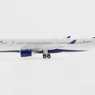 img/3518_geminijets-200-diecast-airliners-a-collectors-deep-dive.webp
