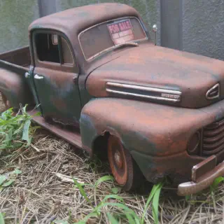 img/3118_super-expensive-diecast-cars-you-wont-believe-exist.webp