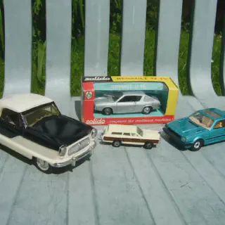 img/3133_diecast-model-zs-a-deep-dive-into-the-world-of-tiny-metal-cars.webp