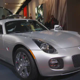 img/3338_pontiac-solstice-diecast-models-a-collectors-dream.webp