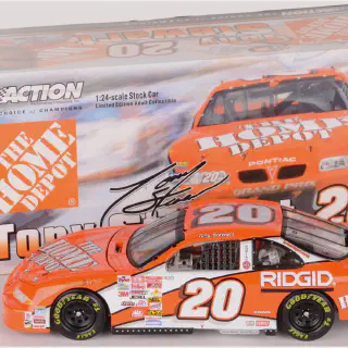 img/2990_tony-stewart-diecast-cars-on-ebay-a-collectors-guide.webp