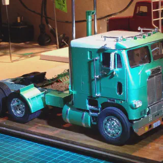 img/3481_lets-talk-tiny-trucks-a-look-at-diecast-truck-models.webp