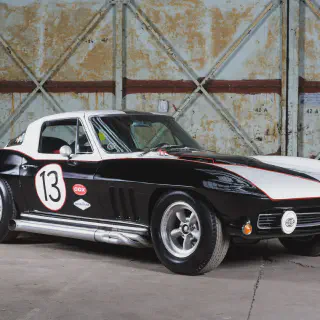 img/3152_1965-corvette-stingray-diecast-models-a-collectors-dream.webp