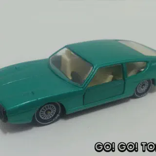 img/3475_diving-deep-into-siku-diecast-2024-a-collectors-journey.webp